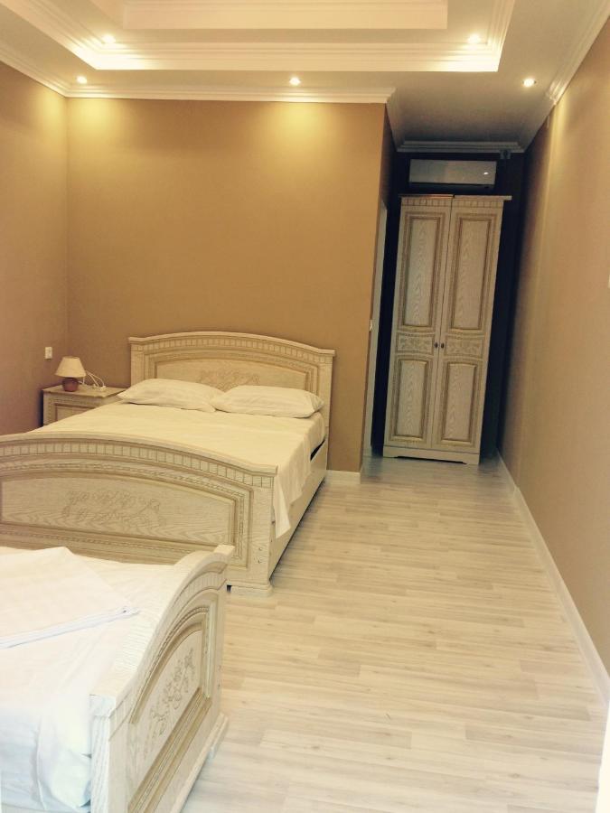 Гостевой Дом Роберто Hotel New Athos Bagian luar foto